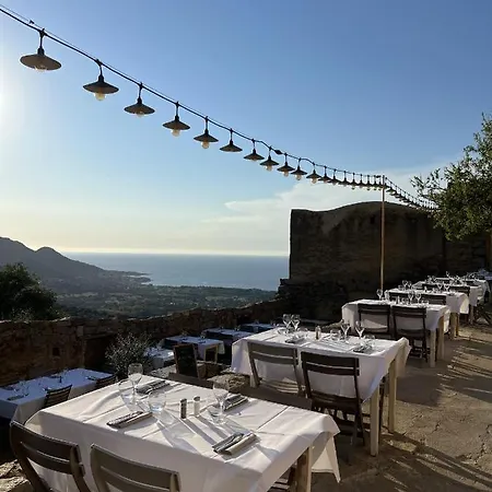 Casa Musicale Hotell 2*